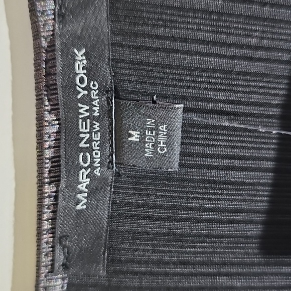 MARC NY Charcoal Metallic Women's Top. NWT. Bell Sleeves. Coctail, Clubs. - Picture 2 of 8